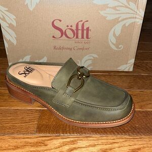 Sofft Suede Rosalia Comfort Slip On Mules Fern Green & Gold Accents Women’s 6